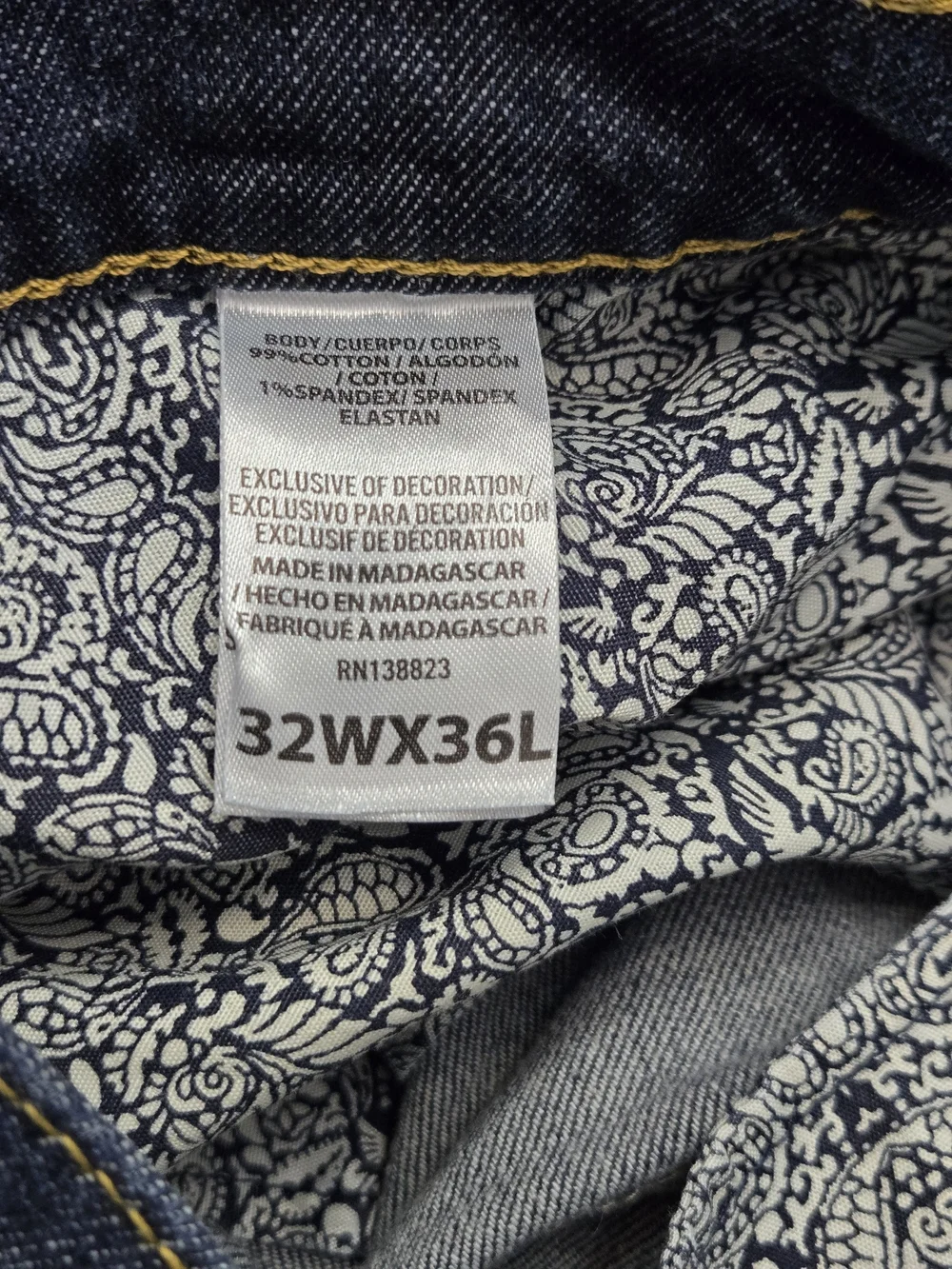 Slim Straight Men’s Jeans in Deep Indigo